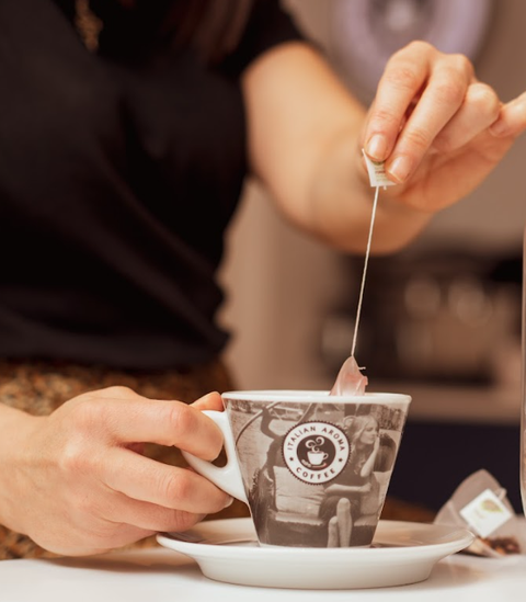 Italian Aroma Cappuccino Cups & Saucers x 6